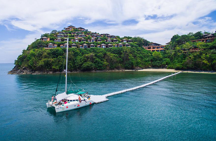 Luxury Yacht Charter